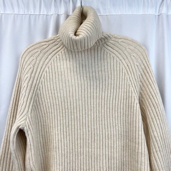 H&M Womens Long Sleeve Cream Ribbed Turtleneck Sweater Vented Sides XS - Picture 2 of 9